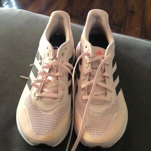 Adidas Light Pink and Black Running Shoes brand new